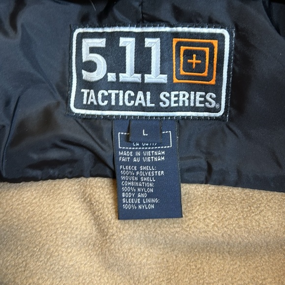NWOT 5.11 Tactical Tan Aggressor 3-in-1 Parka | Size Large - Picture 7 of 9